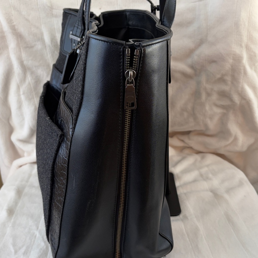 Authentic Coach structured satchel with expandabl… - image 3